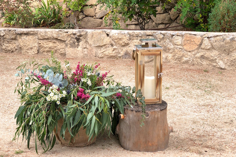 decoracion de camino con flores