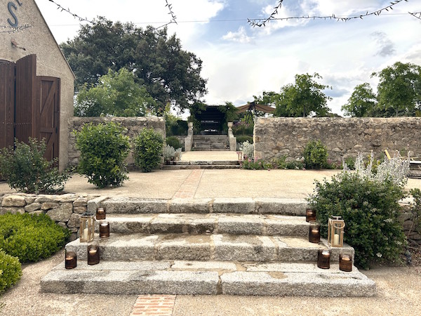 decoracion escaleras boda