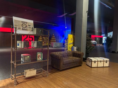 Mobiliario-vintage-para-eventos-de-empresa