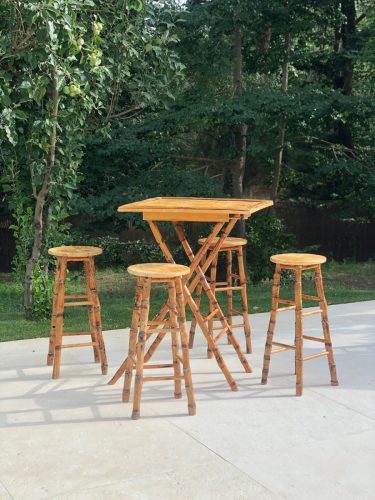 mesa-vintage-para-eventos-de-empresa